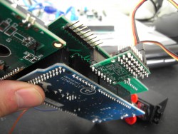 AMC1280USB and miniservo 3.jpg