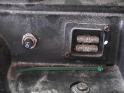 fuses circuit breaker.JPG